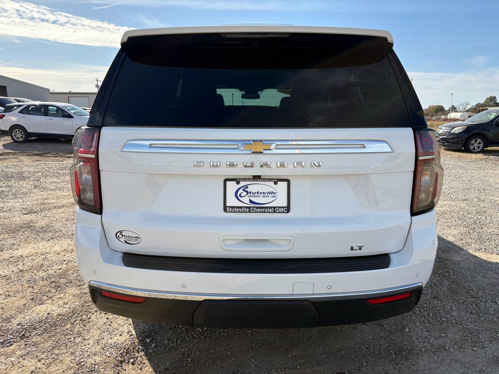 2024 Chevrolet Suburban LT