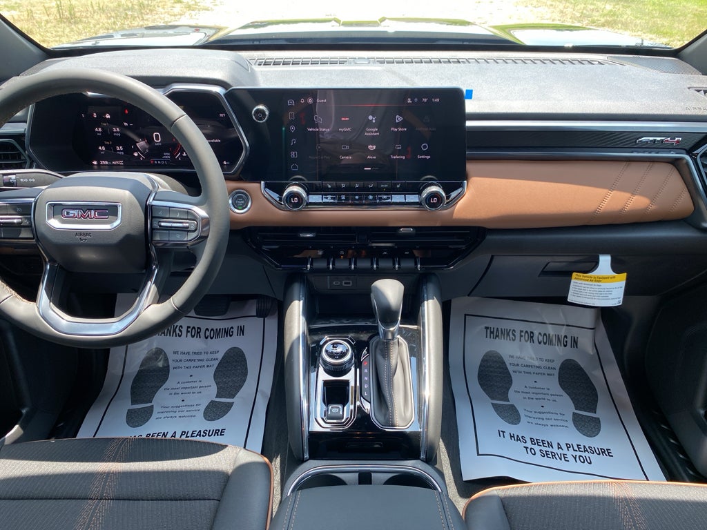 2025 GMC Canyon AT4