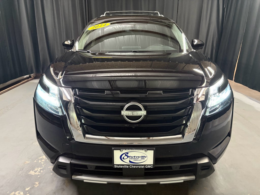 2024 Nissan Pathfinder SL 4WD