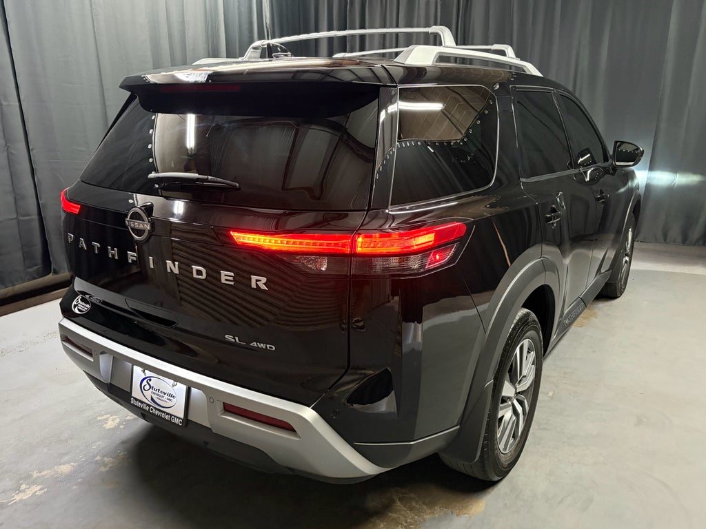 2024 Nissan Pathfinder SL 4WD