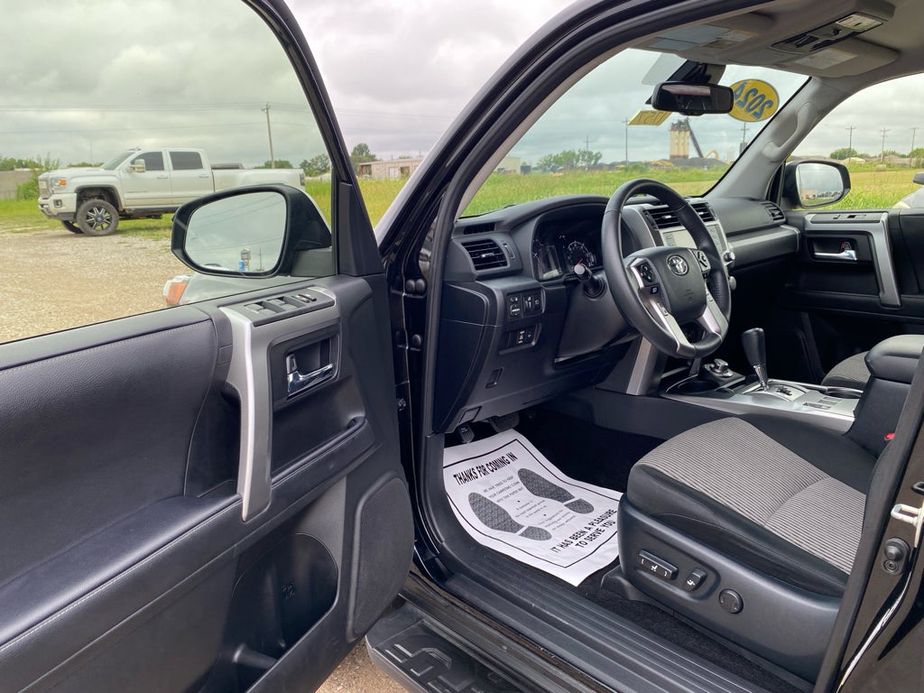 2024 Toyota 4Runner SR5