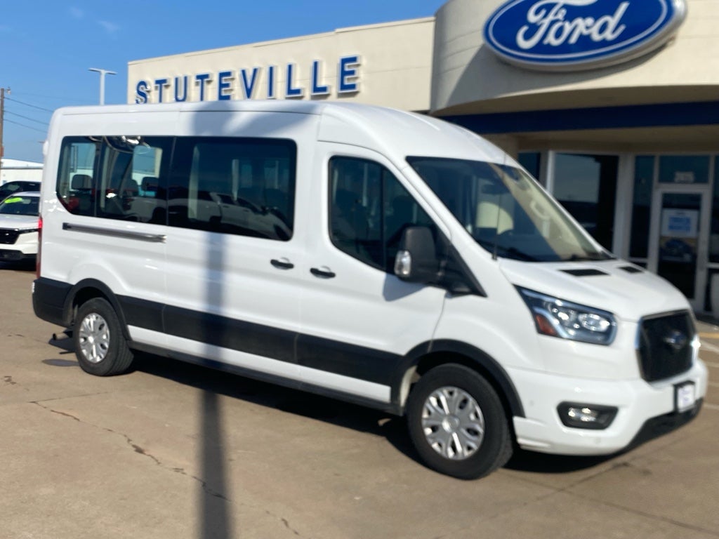 2023 Ford Transit Wagon XLT