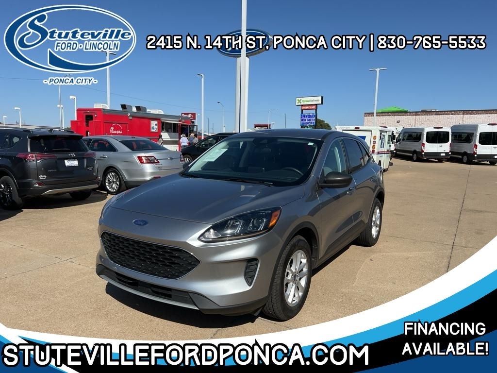 2022 Ford Escape SE