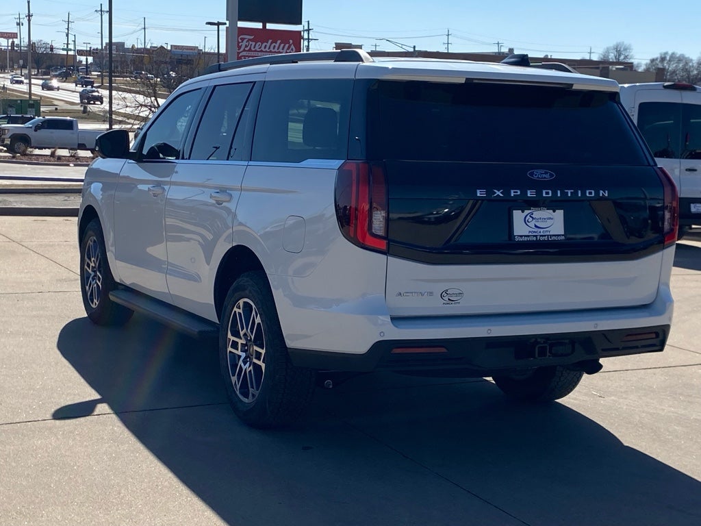 2025 Ford Expedition Active