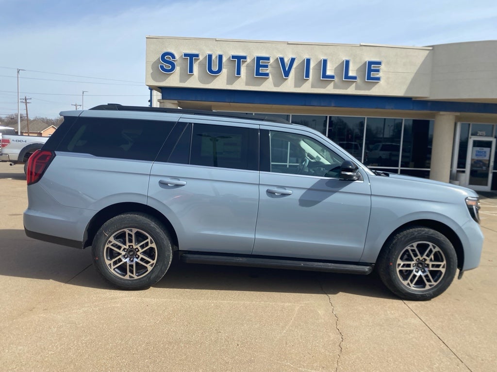 2026 Ford Expedition Active