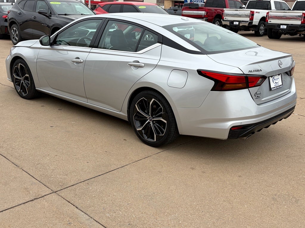 2024 Nissan Altima 2.5 SR