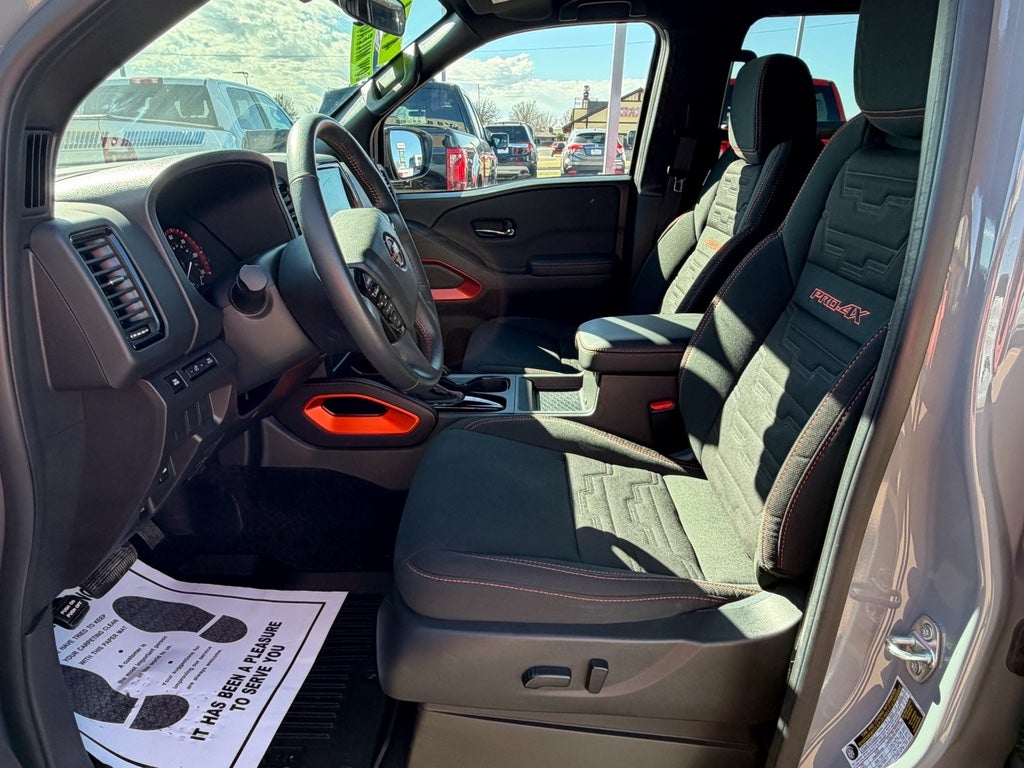 2024 Nissan Frontier PRO-4X