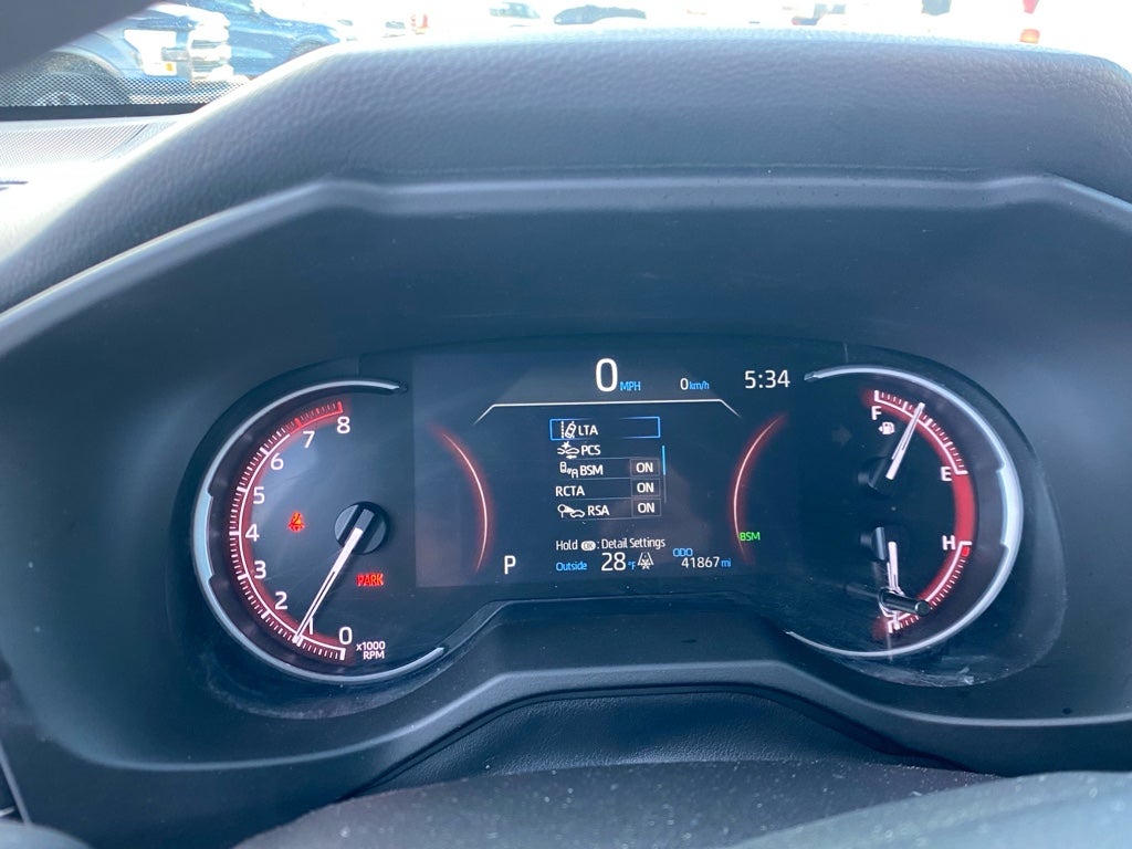 2025 Toyota RAV4 XLE