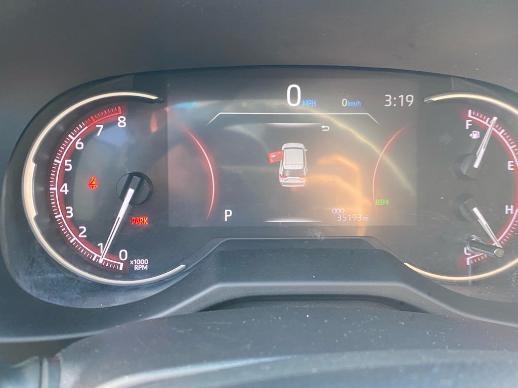 2025 Toyota RAV4 XLE