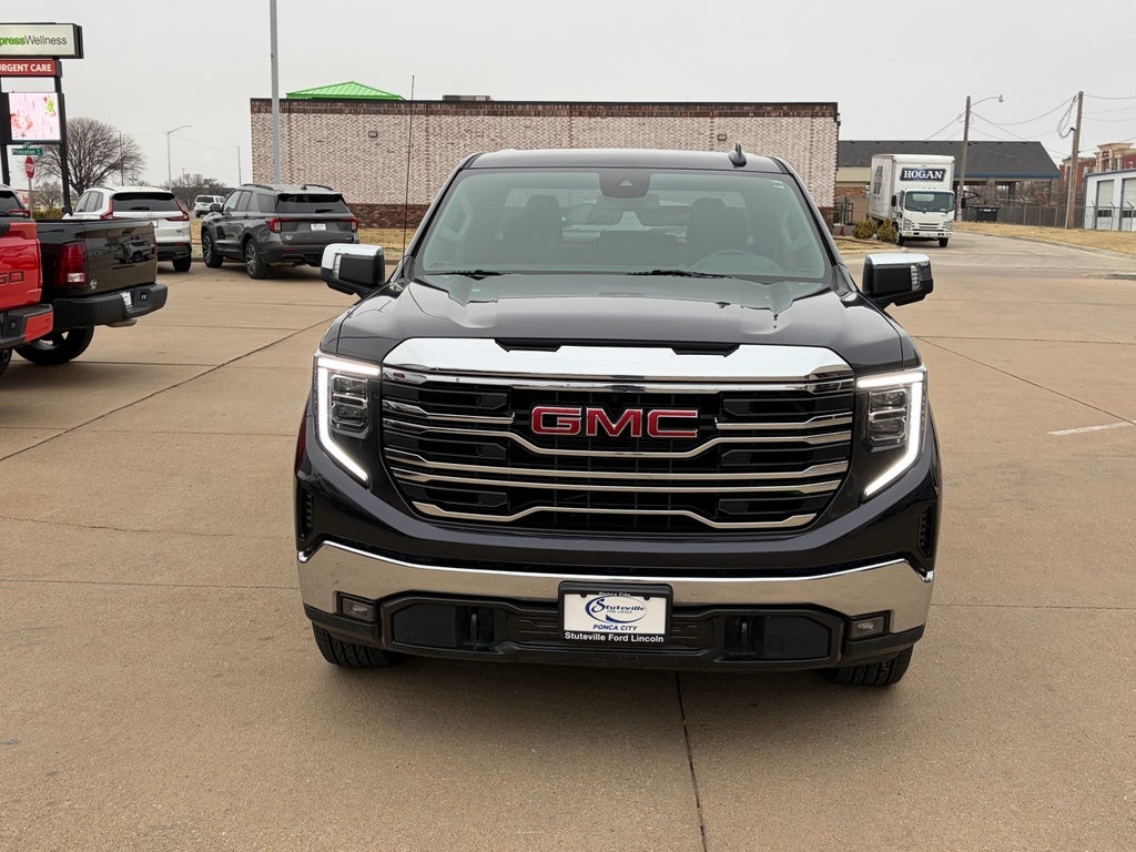 2025 GMC Sierra SLT